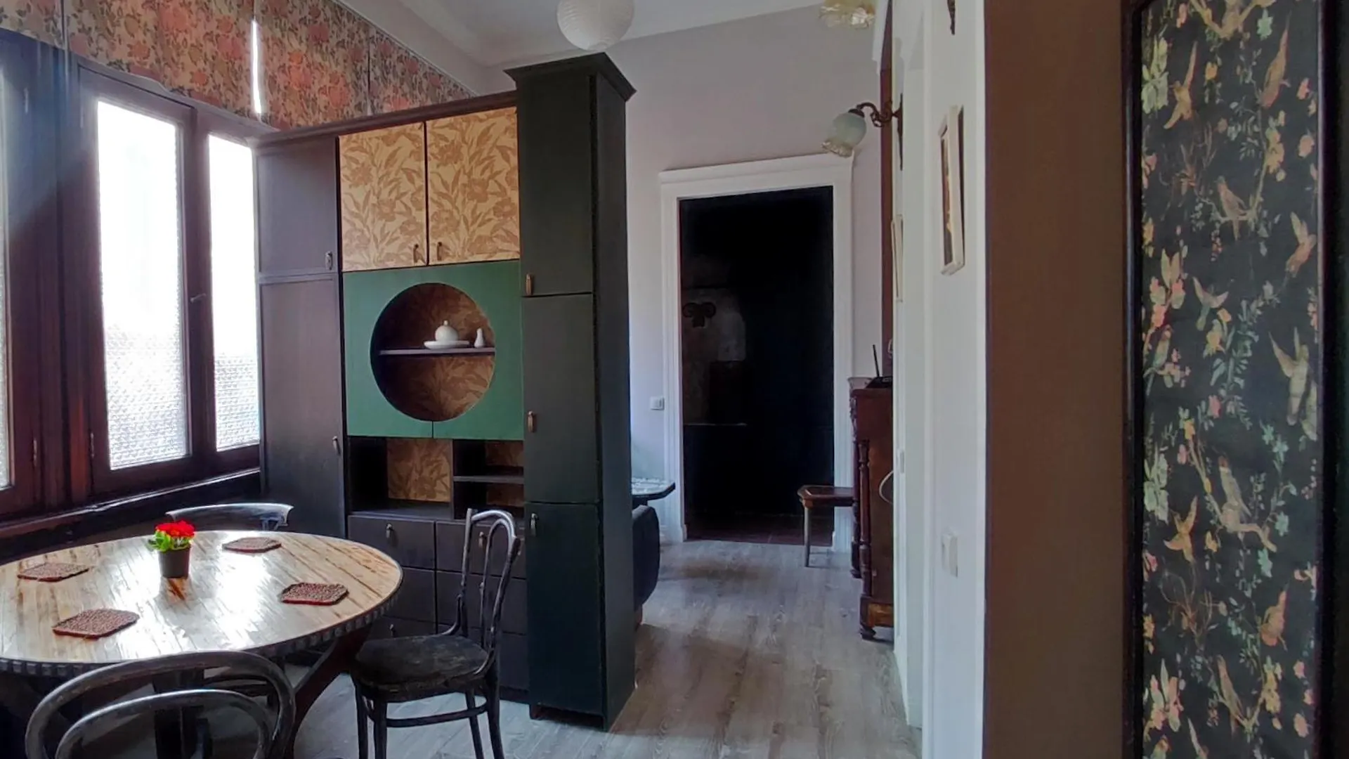 9 Doors Hotel Tbilisi 0*,